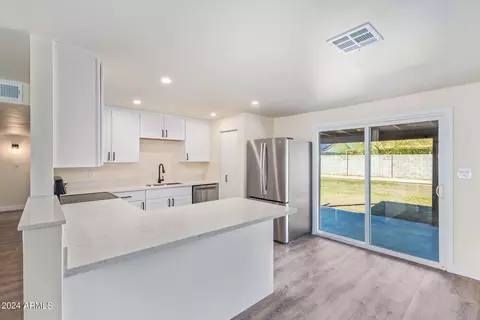 Kitchen - 3752 Evans Dr, Phoenix, AZ 85032 photo 1 of 6