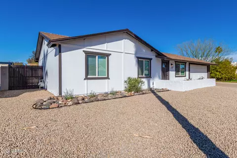 Exterior - 3752 Evans Dr, Phoenix, AZ 85032 photo 3 of 13