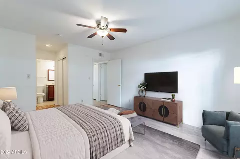 3135 N 38th St #9, Phoenix, AZ 85018 photo 8