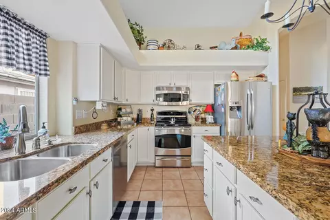 856 E Betsy Ln, Gilbert, AZ 85296 photo 9