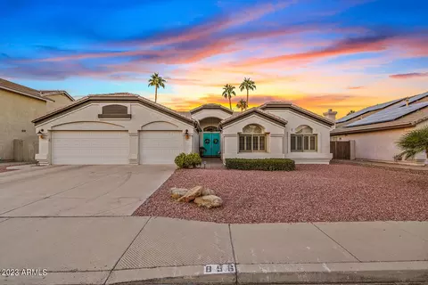 856 E Betsy Ln, Gilbert, AZ 85296 photo 3