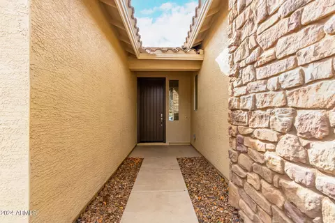 1753 E Dubois Ave, Gilbert, AZ 85298 photo 4