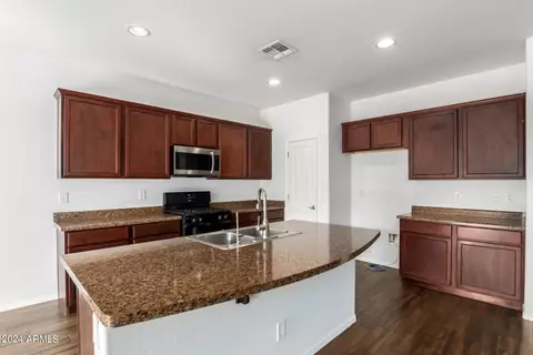 1753 E Dubois Ave, Gilbert, AZ 85298 photo 11