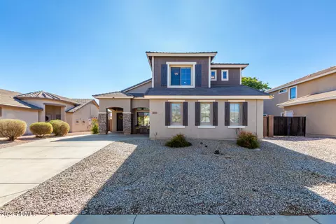 2635 W Silver Streak Way, San Tan Valley, AZ 85142
