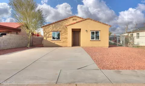 602 W 12th St, Casa Grande, AZ 85122