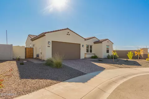 17985 W Brookwood Dr, Goodyear, AZ 85338