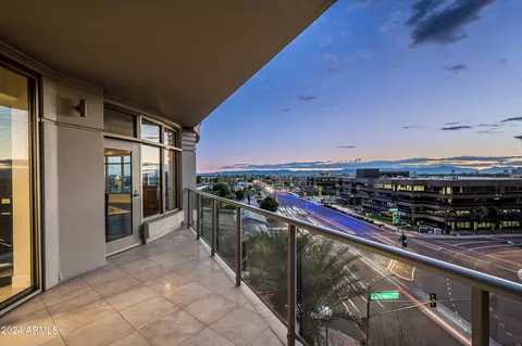 2402 Esplanade Ln #602, Phoenix, AZ 85016 photo 25