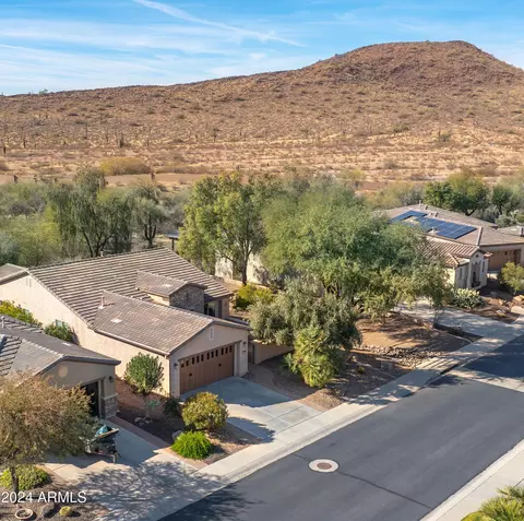 13043 W Fetlock Trl, Peoria, AZ 85383
