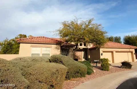 4976 S Harvest Ct, Gilbert, AZ 85298