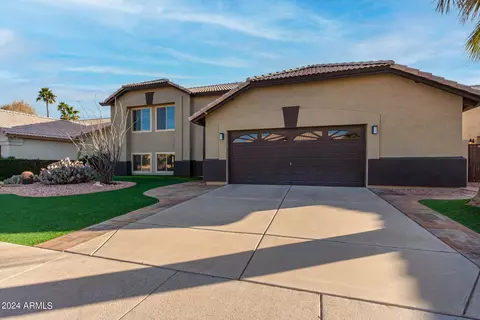 2919 E South Fork Dr, Phoenix, AZ 85048 photo 2