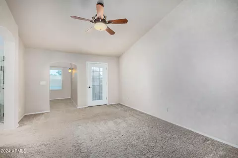 2919 E South Fork Dr, Phoenix, AZ 85048 photo 11