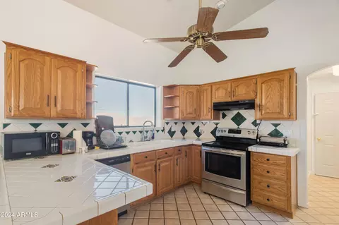 556 E Mulberry Ln, Bisbee, AZ 85603 photo 14