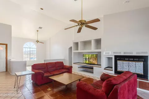556 E Mulberry Ln, Bisbee, AZ 85603 photo 10