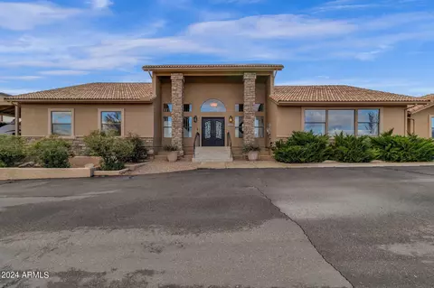 1617 W Restin Rd, Phoenix, AZ 85086