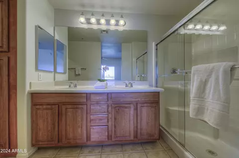 920 E Devonshire Ave #2030, Phoenix, AZ 85014 photo 11