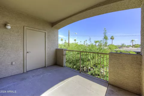 920 E Devonshire Ave #2030, Phoenix, AZ 85014 photo 2