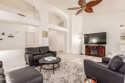 6659 E Menlo St, Mesa, AZ 85215 photo 9