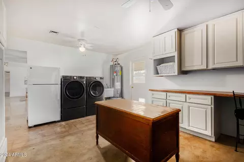 833 W 11th Pl, Mesa, AZ 85201 photo 11