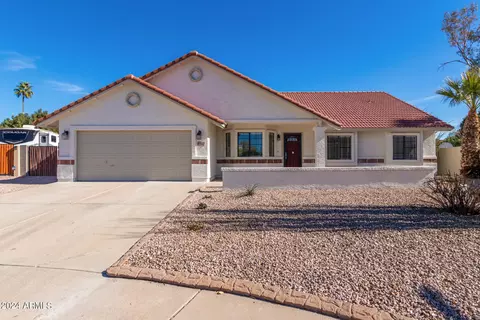 921 N Sandal Cir, Mesa, AZ 85205
