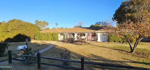 902 W El Caminito Dr, Phoenix, AZ 85021