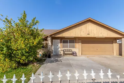 7140 W Mulberry Dr, Phoenix, AZ 85033
