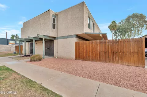 5948 W Townley Ave, Glendale, AZ 85302