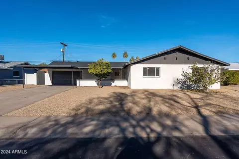 6418 W Orange Dr, Glendale, AZ 85301