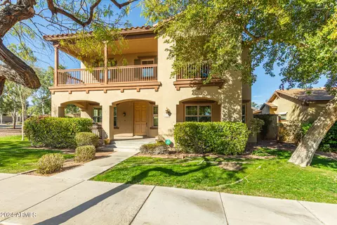 21008 W Lost Creek Dr, Buckeye, AZ 85396