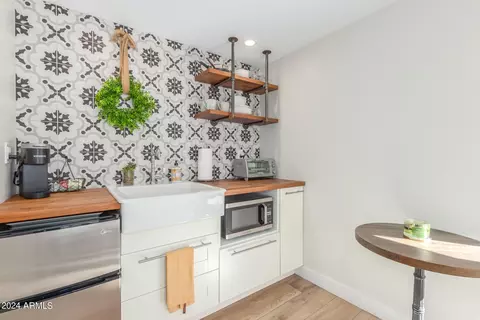 Kitchen - 2742 E Valencia St, Gilbert, AZ 85296 photo 7 of 7