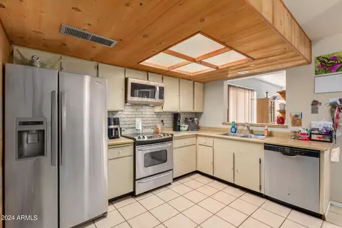 20422 N 33rd Dr, Phoenix, AZ 85027 photo 15