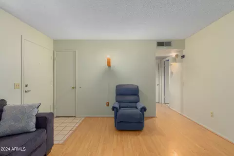 20422 N 33rd Dr, Phoenix, AZ 85027 photo 4