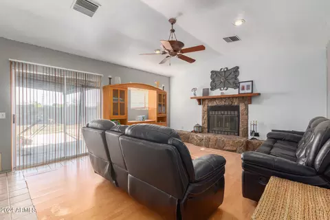20422 N 33rd Dr, Phoenix, AZ 85027 photo 7