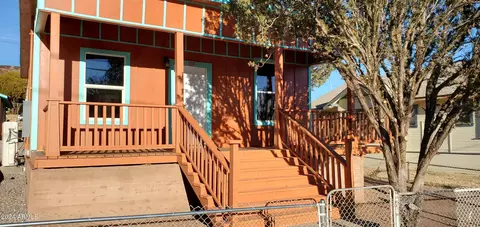 107 Campbell Ave, Bisbee, AZ 85603 photo 4