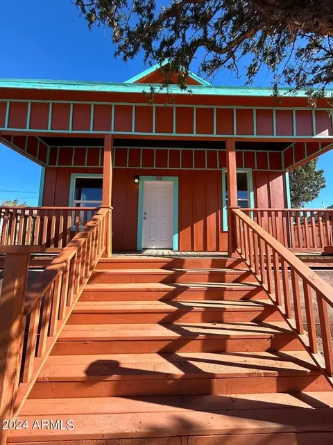 107 Campbell Ave, Bisbee, AZ 85603 photo 2