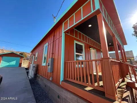 107 Campbell Ave, Bisbee, AZ 85603 photo 3