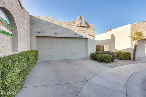 Exterior - 16630 N 30th Ave, Phoenix, AZ 85053 photo 4 of 17