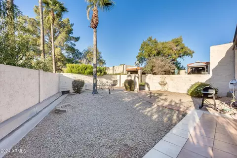 Exterior - 16630 N 30th Ave, Phoenix, AZ 85053 photo 8 of 17
