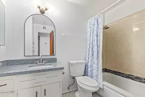 4237 W Stella Ln, Phoenix, AZ 85019 photo 21