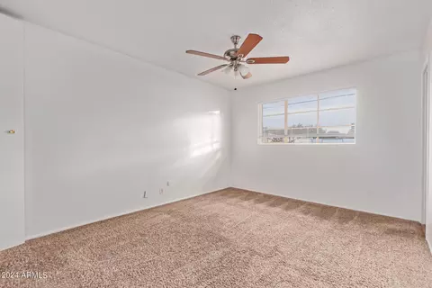 4237 W Stella Ln, Phoenix, AZ 85019 photo 16