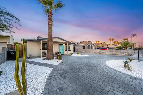 2126 W Pierson St, Phoenix, AZ 85015