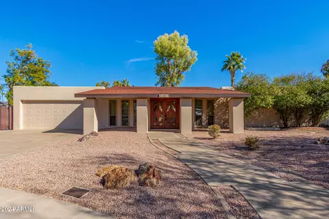 1631 N Gaylord Cir, Mesa, AZ 85213