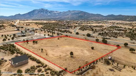 4370 W Friendly Meadow Rd #8, Prescott, AZ 86305