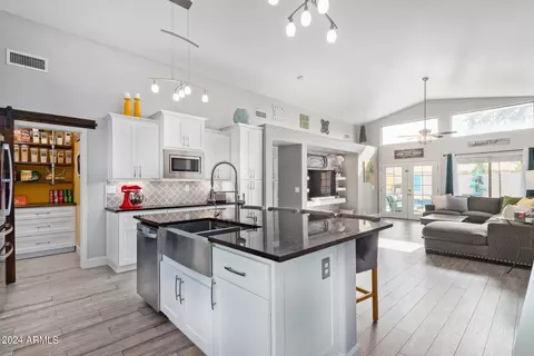 1841 E Rawhide St, Gilbert, AZ 85296