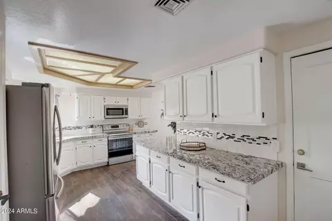 6433 E Redmont Dr, Mesa, AZ 85215 photo 13