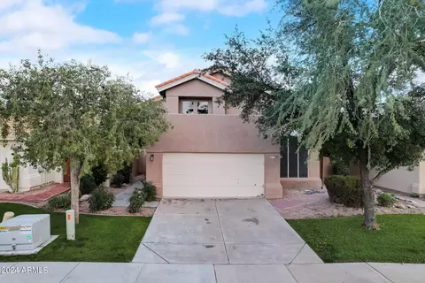 6433 E Redmont Dr, Mesa, AZ 85215 photo 2