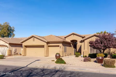 Exterior - 3290 E Bridgeport Pkwy, Gilbert, AZ 85295 photo 3 of 17