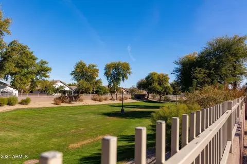 Exterior - 3290 E Bridgeport Pkwy, Gilbert, AZ 85295 photo 11 of 17