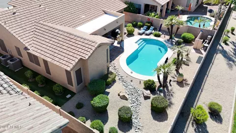 Exterior - 3290 E Bridgeport Pkwy, Gilbert, AZ 85295 photo 14 of 17