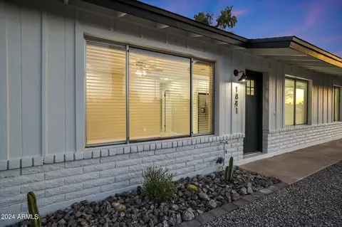 1841 W Decatur St, Mesa, AZ 85201