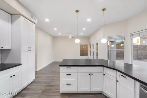 4726 E White Aster St, Phoenix, AZ 85044 photo 8